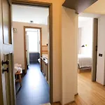 Casa vacanze Up & Up - By Myhomeincomo *