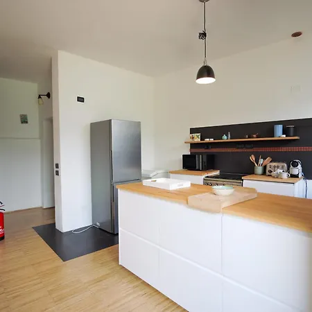 펜션 Up & Up - By Myhomeincomo 몰트라지오