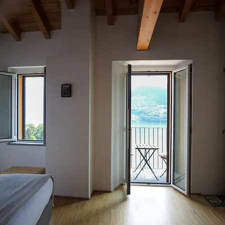Vakantiehuis Up & Up - By Myhomeincomo *