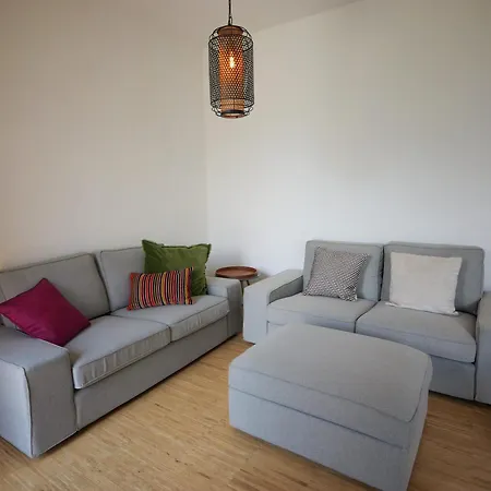 Up & Up - By Myhomeincomo * Moltrasio